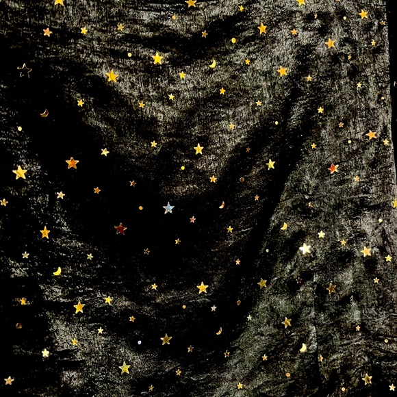 NWT Star and Moon Crop Top 🌙 - Picture 7 of 8